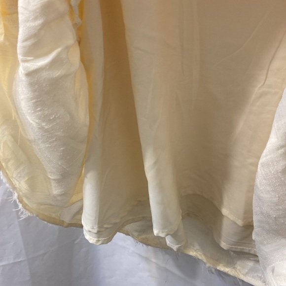 Ellison Dresses  Button Ivory Feather Like  Midi Dress Size Medium - Picture 8 of 10